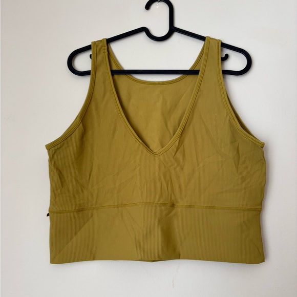 Lululemon Power Pivot Ribbed Tank size 14 - Picture 1 of 3